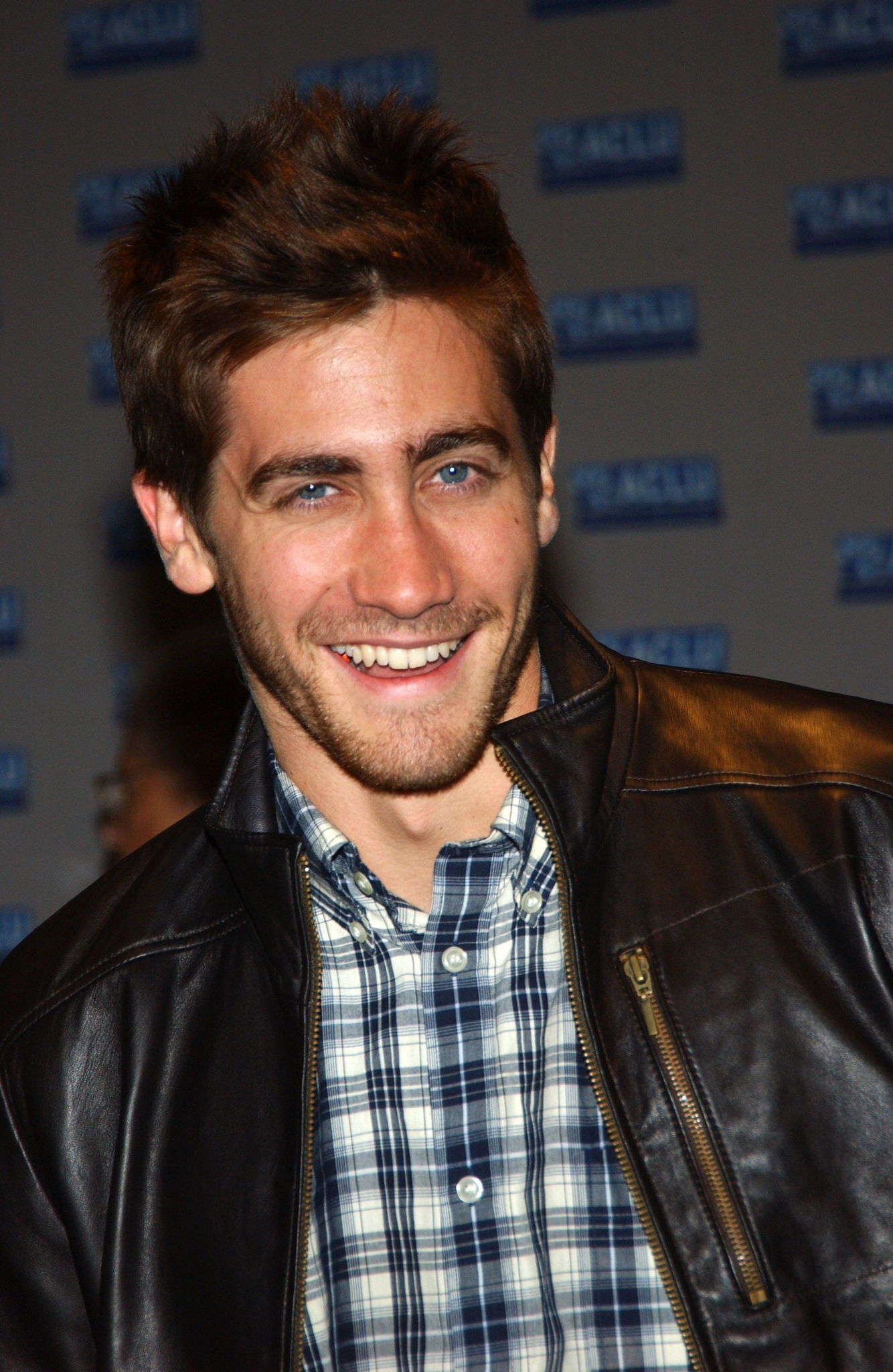 JakeGyllenhaalArchives-005.jpg