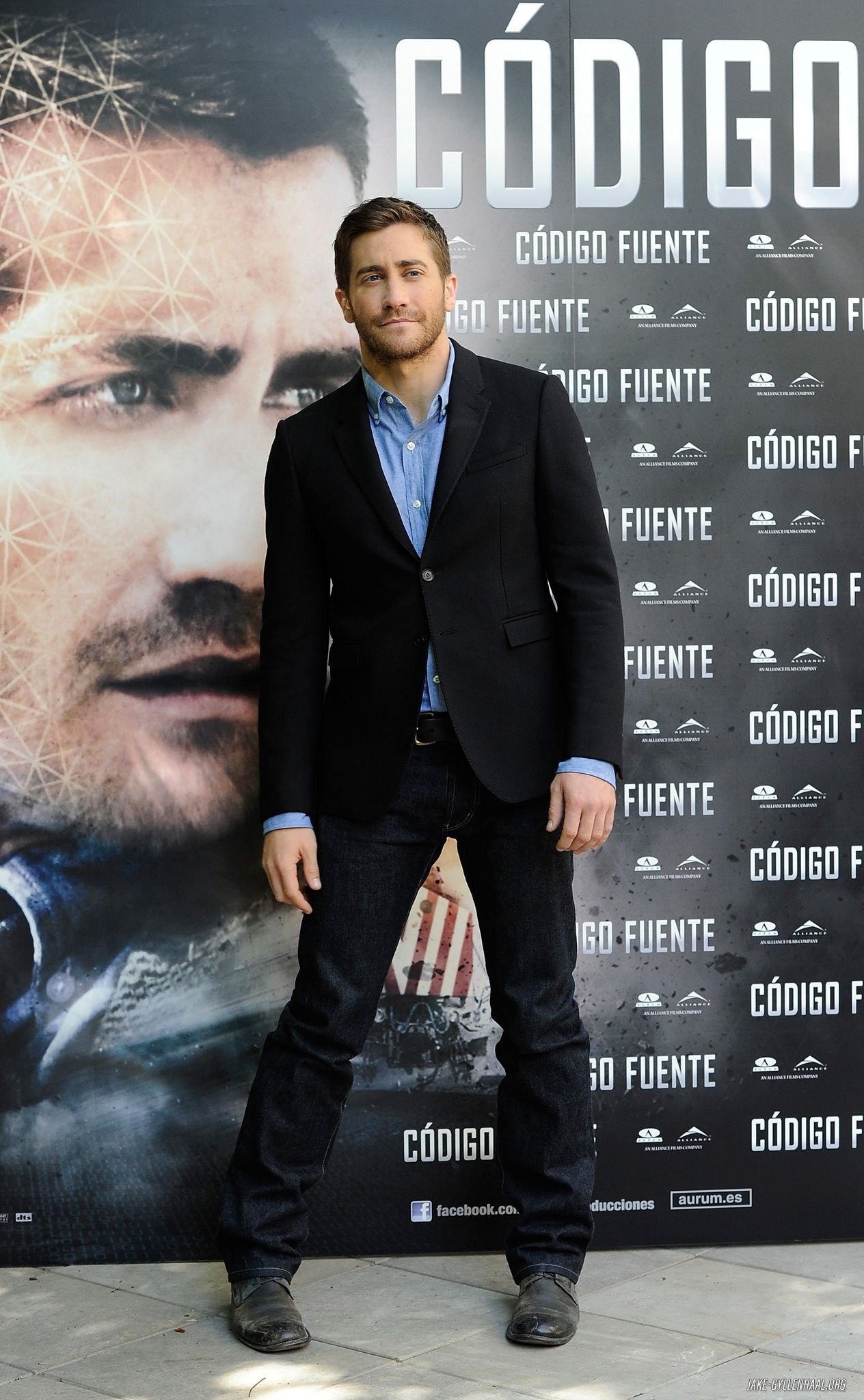 JakeGyllenhaal-058.jpg